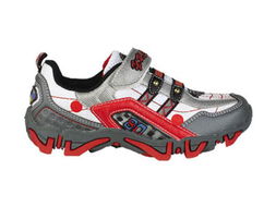 福建省南安市三鑫鞋業產品展覽 匠心鑄就品質，創新引領時尚